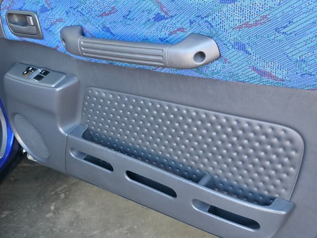 1998 Toyota RAV4 JDM car for sale — photo 3 of 25
