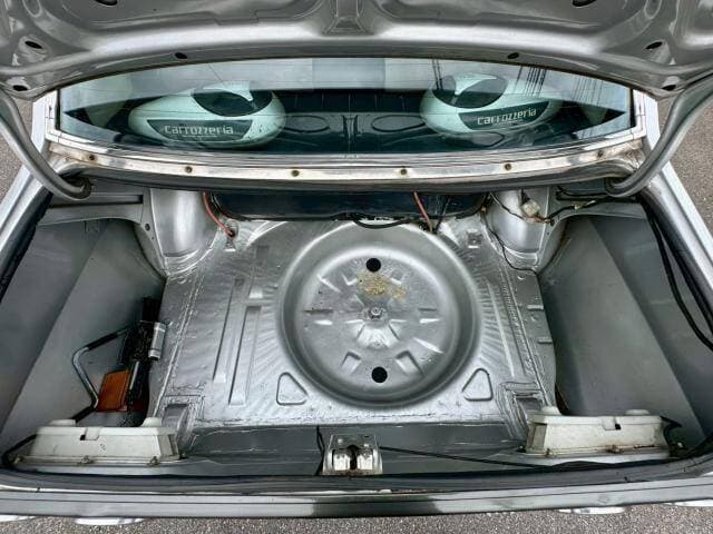 1974 Nissan Skyline JDM car for sale — photo 7 of 20