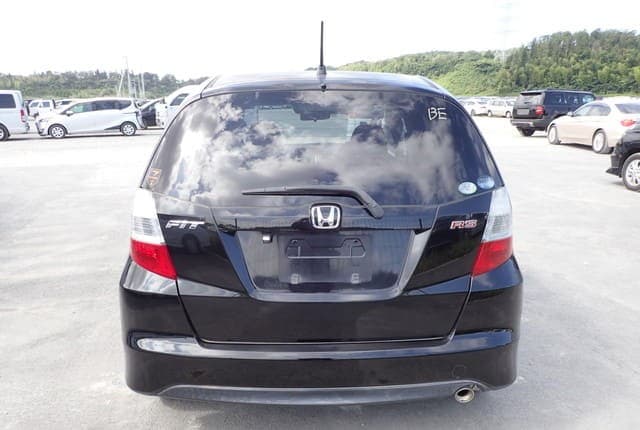 2009 Honda Fit JDM car for sale — photo 4 of 25