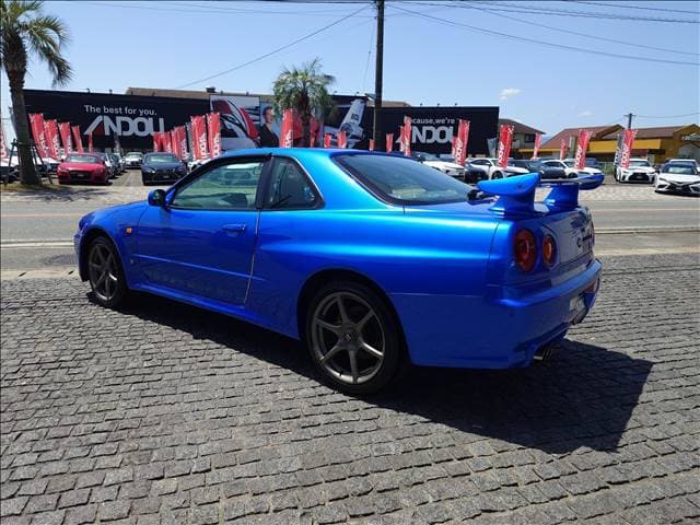 1999 Nissan Skyline JDM car for sale — photo 2 of 5