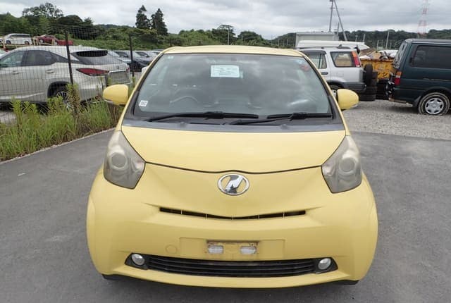 2010 Toyota JDM car for sale — photo 8 of 25