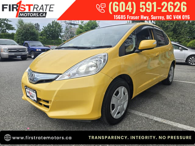 2011 Honda Fit JDM car for sale — photo 4 of 18