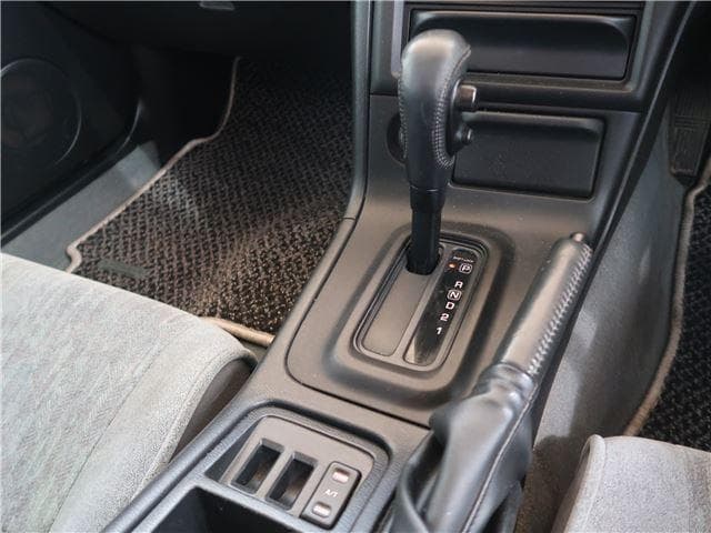 1997 Nissan Skyline JDM car for sale — photo 8 of 24