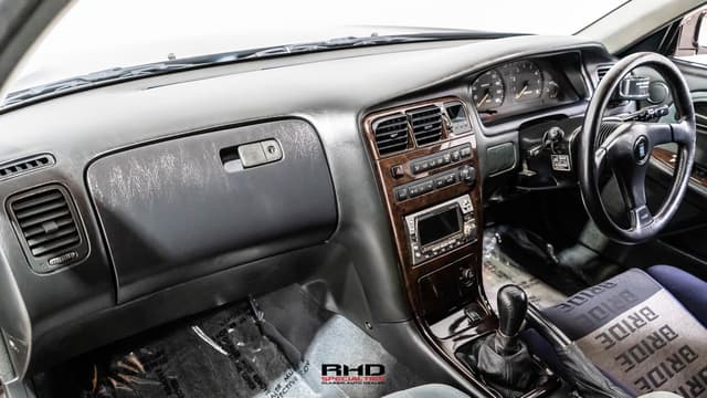 1995 Toyota Mark II JDM car for sale — photo 18 of 25