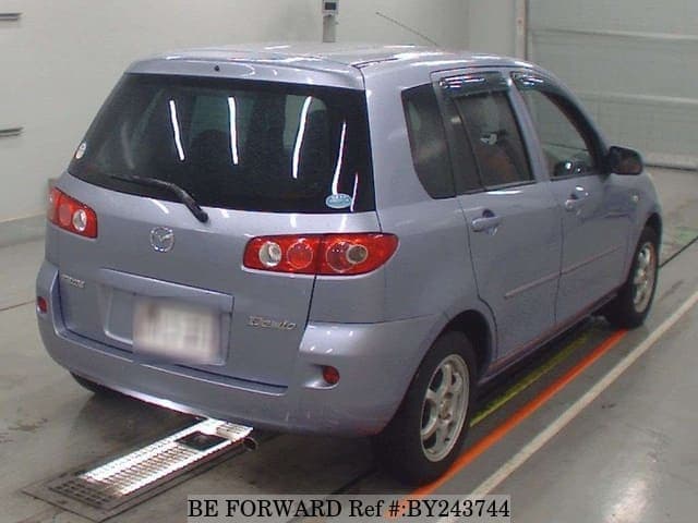 2006 Mazda Demio JDM car for sale — photo 2 of 8