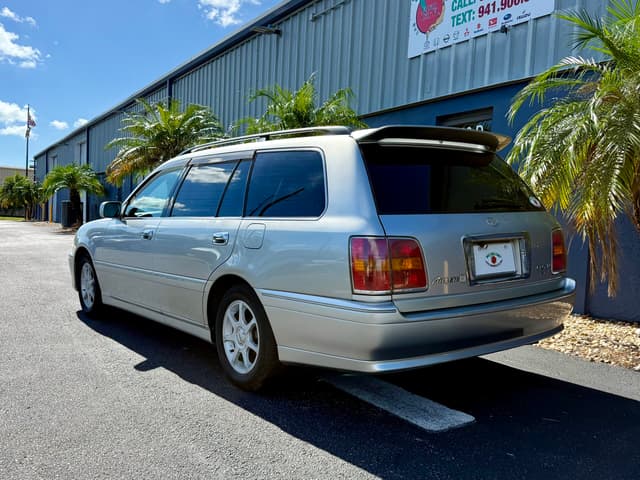 2000 Toyota Crown JDM car for sale — photo 5 of 18