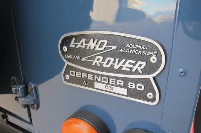 1997 Land Rover Defender JDM car for sale — photo 11 of 25