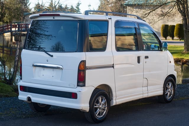 1999 Daihatsu Atrai JDM car for sale — photo 6 of 25