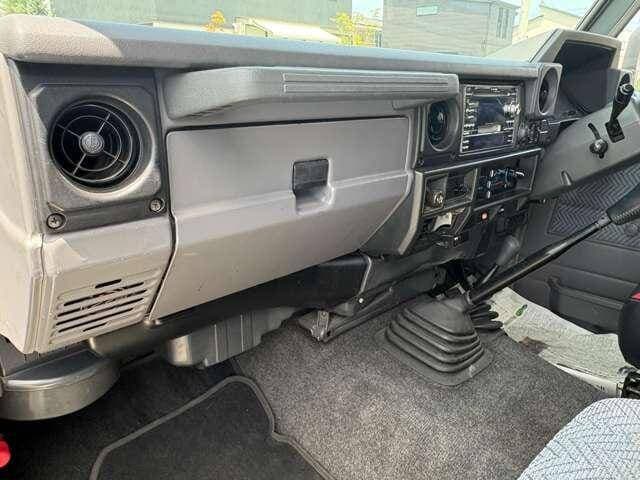 1996 Toyota Land Cruiser JDM car for sale — photo 12 of 20