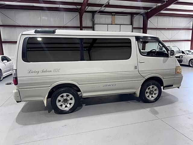 1999 Toyota HiAce JDM car for sale — photo 7 of 25