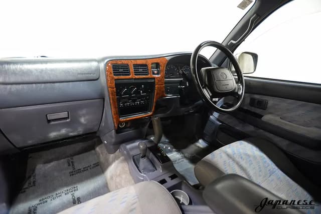 1997 Toyota Hilux JDM car for sale — photo 12 of 25