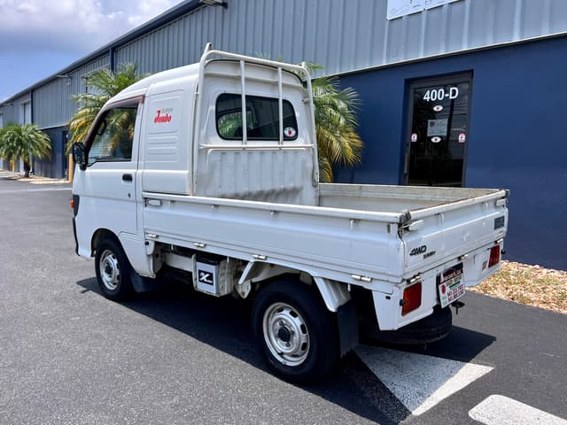 1997 Daihatsu Hijet JDM car for sale — photo 6 of 19