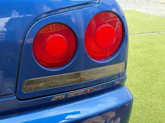 2001 Nissan Skyline JDM car for sale — photo 12 of 25