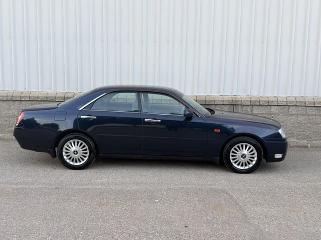 2001 Nissan Cedric JDM car for sale — photo 4 of 20