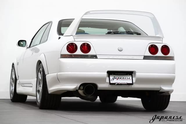1997 Nissan Skyline JDM car for sale — photo 6 of 25