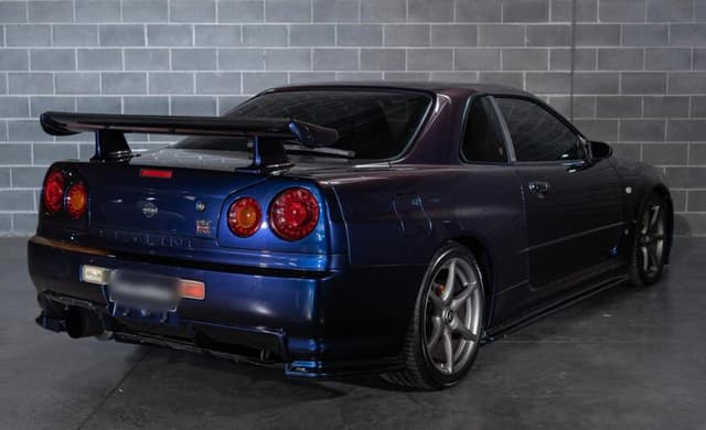 2000 Nissan Skyline JDM car for sale — photo 4 of 19