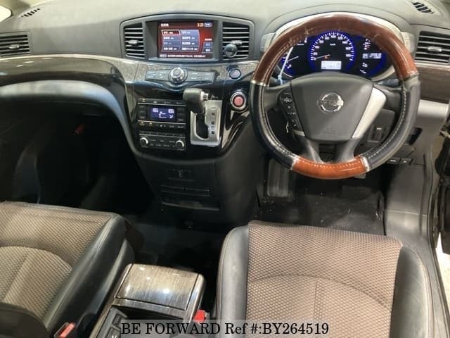 2010 Nissan Elgrand JDM car for sale — photo 3 of 4