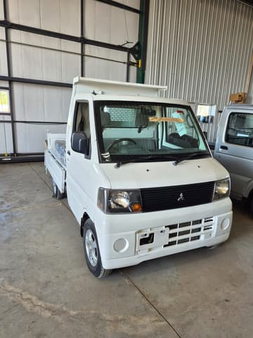 2003 Mitsubishi Minicab JDM car for sale — photo 12 of 19