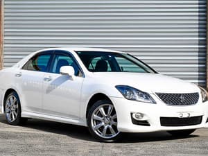 2010 Toyota Crown JDM car for sale
