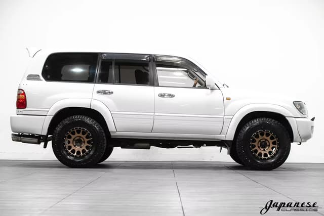 2000 Toyota Land Cruiser JDM car for sale — photo 5 of 25
