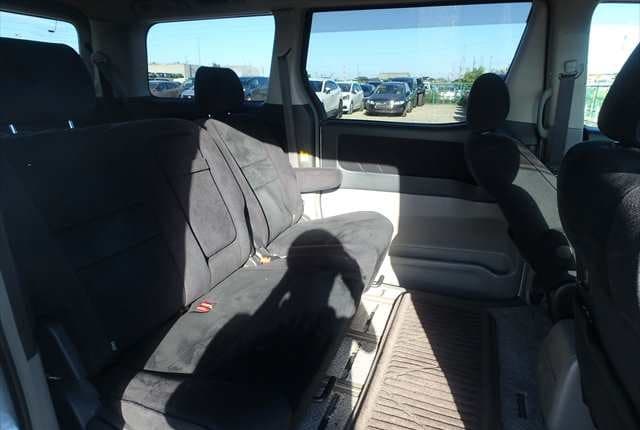 2007 Toyota Alphard JDM car for sale — photo 20 of 25