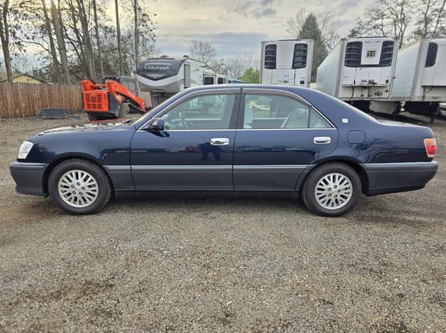 2000 Toyota Crown JDM car for sale — photo 4 of 13