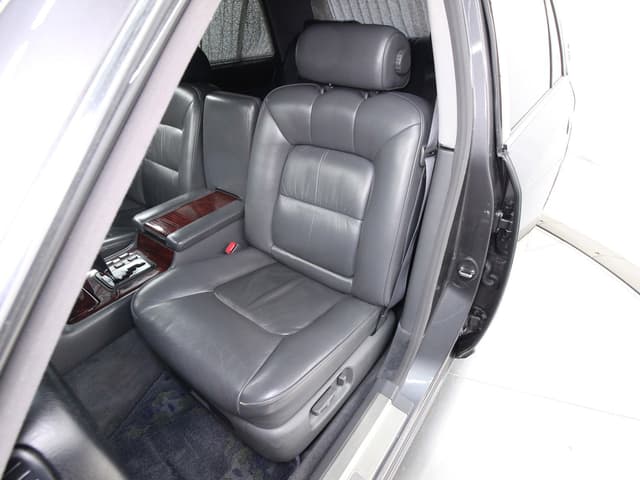 1997 Toyota Century JDM car for sale — photo 17 of 25