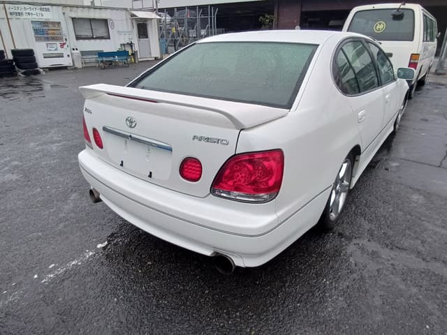 2001 Toyota Aristo JDM car for sale — photo 3 of 14