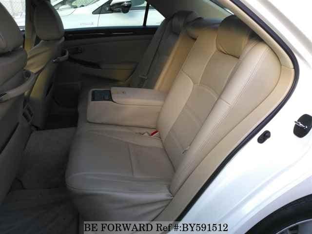 2004 Toyota Crown JDM car for sale — photo 6 of 8