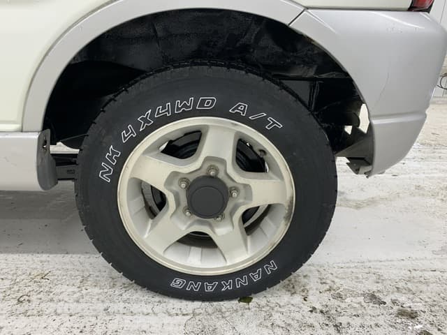 2000 Suzuki Jimny JDM car for sale — photo 22 of 25