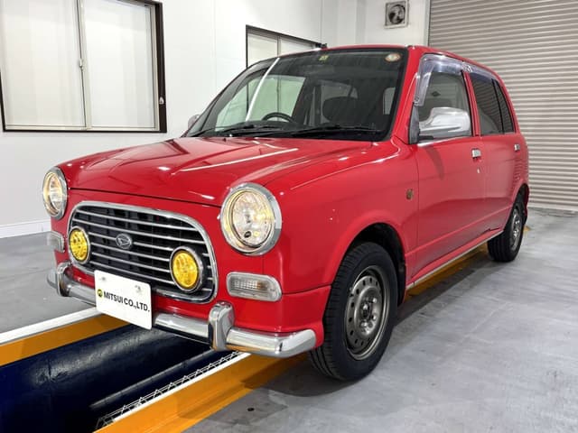 2001 Daihatsu Mira JDM car for sale — photo 2 of 25