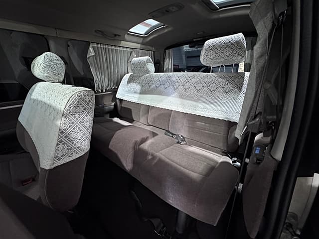 1999 Toyota HiAce JDM car for sale — photo 21 of 25