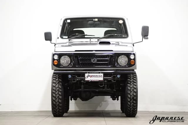 1995 Suzuki Jimny JDM car for sale — photo 2 of 25