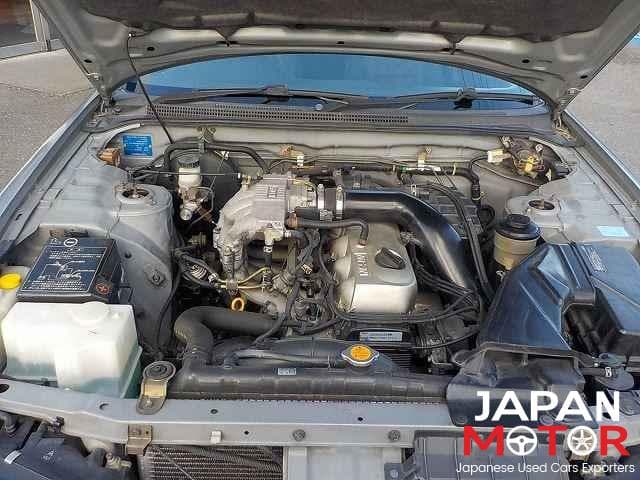 1996 Nissan Skyline JDM car for sale — photo 8 of 10
