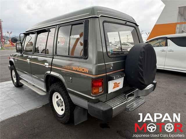 1988 Mitsubishi Pajero JDM car for sale — photo 2 of 11