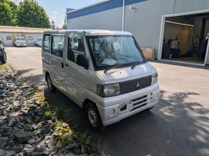 2001 Mitsubishi Minicab JDM car for sale