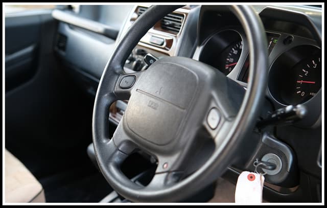 1998 Mitsubishi Pajero JDM car for sale — photo 14 of 25