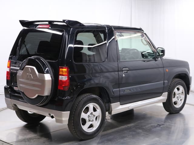 1999 Mitsubishi Pajero Mini JDM car for sale — photo 7 of 25