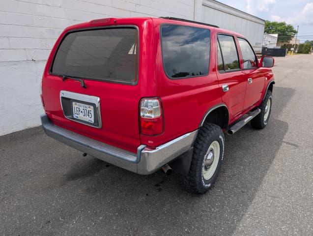 1996 Toyota Hilux Surf JDM car for sale — photo 9 of 20