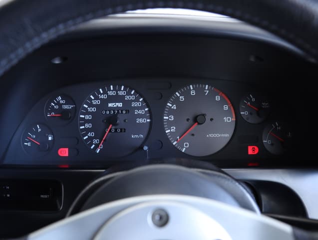 1992 Nissan Skyline JDM car for sale — photo 22 of 25