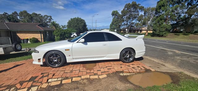 1993 Nissan Skyline JDM car for sale — photo 7 of 7