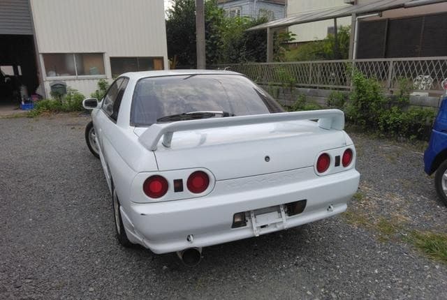 1991 Nissan Skyline JDM car for sale — photo 5 of 25