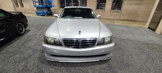 1996 Nissan Cima JDM car for sale — photo 7 of 10