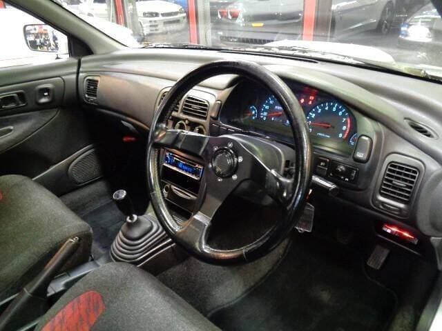 1994 Subaru Impreza JDM car for sale — photo 3 of 12