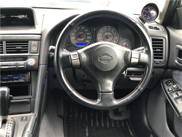 1998 Nissan Skyline JDM car for sale — photo 17 of 25