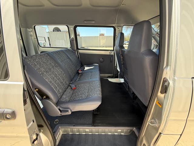 2000 Toyota Townace JDM car for sale — photo 14 of 20