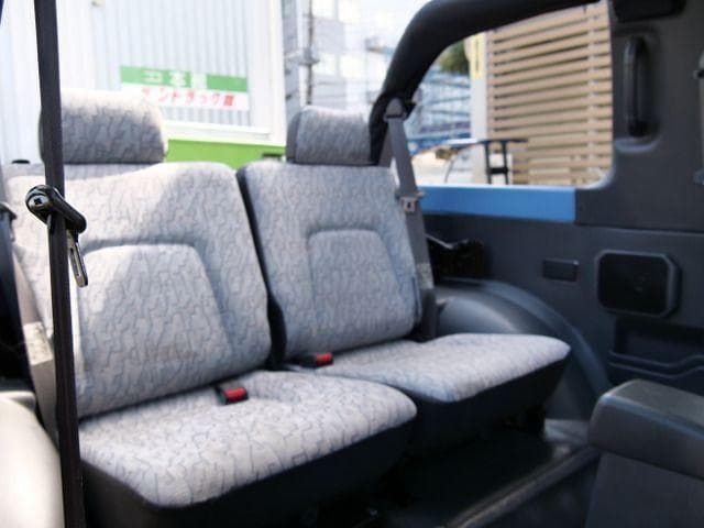 1998 Mitsubishi Pajero JDM car for sale — photo 12 of 14