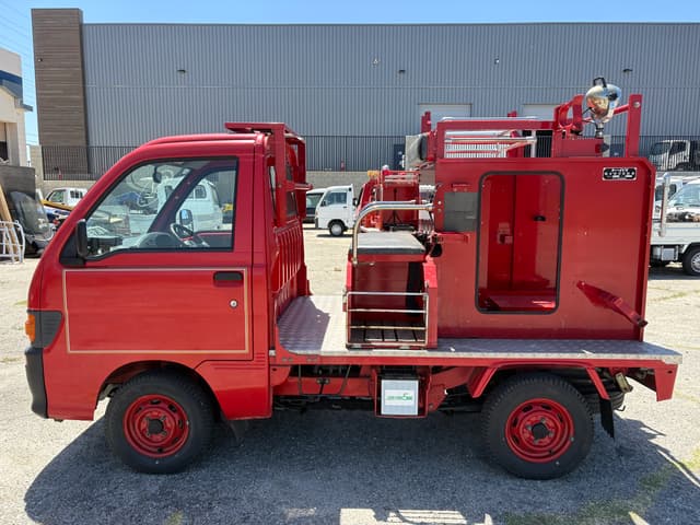1998 Daihatsu Hijet JDM car for sale — photo 4 of 25