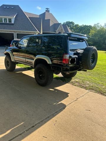 1997 Toyota Hilux Surf JDM car for sale — photo 6 of 23