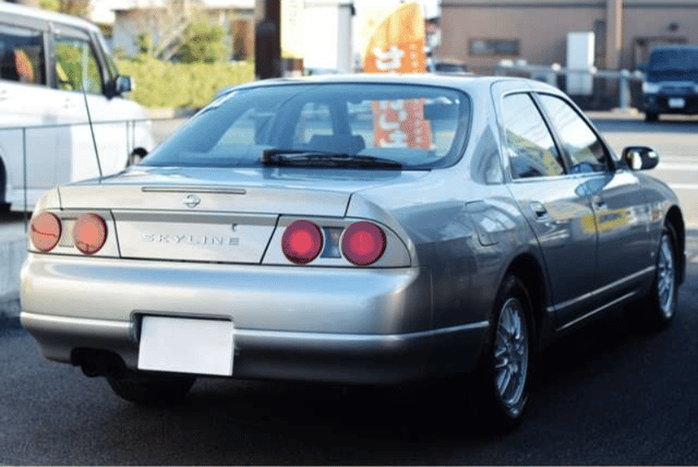 1997 Nissan Skyline JDM car for sale — photo 4 of 20